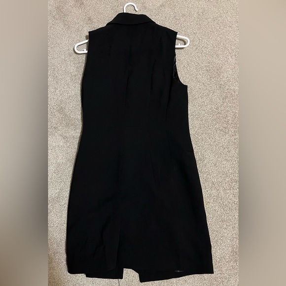H&M Black sleeveless wrap over jacket dress in size M. - Picture 3 of 6